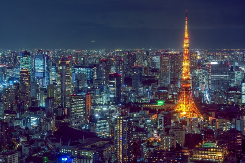东京排名第一，设计师专卖店数量是217。