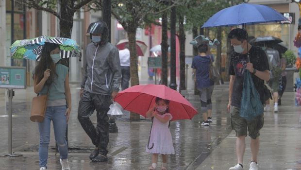 台风“山陀儿”估明生成，逼近台湾恐发海警，风雨狂扫3天