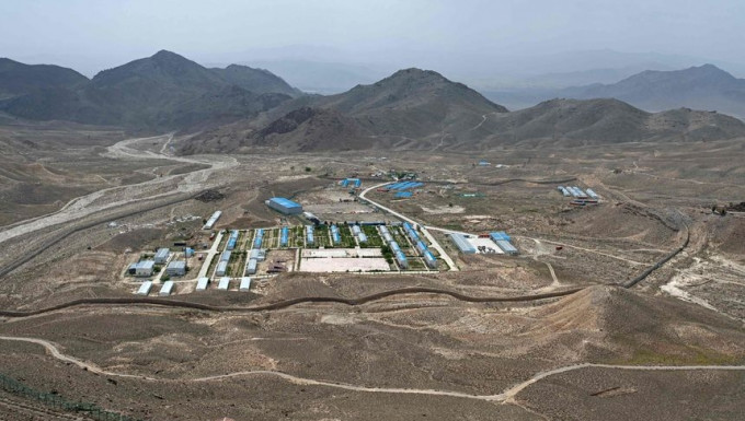 西方媒体指中国大批工程人员已准备好在阿富汗开采石油。