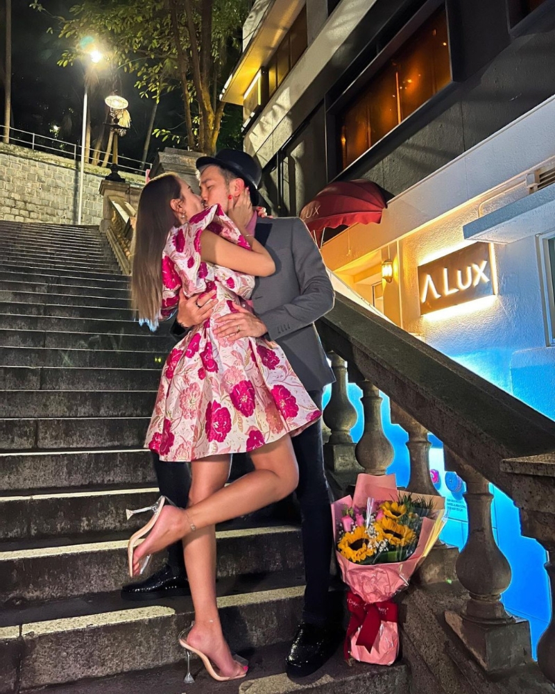 杨洛婷昨晚分享与丈夫Tim庆祝情人节的照片及影片。