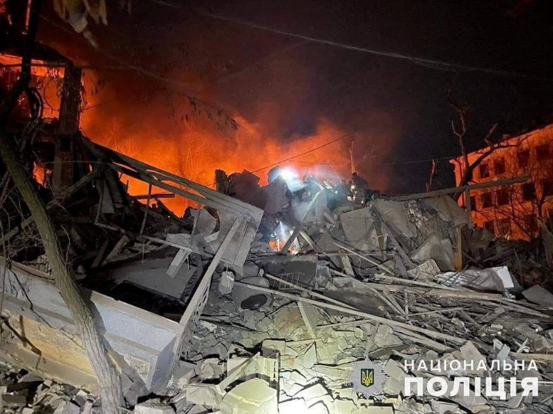 俄羅斯飛彈2月初摧毀頓內茨克（Donetsk）區克拉莫托斯克市（Kramatorsk）建築的畫面。（路透）