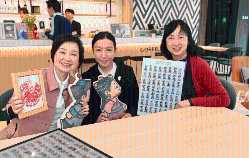 到訪前海蔡若蓮到訪前海的深港青年夢工場，聽取在前海創業的內地及香港青年分享創業經驗。政府新聞處圖片