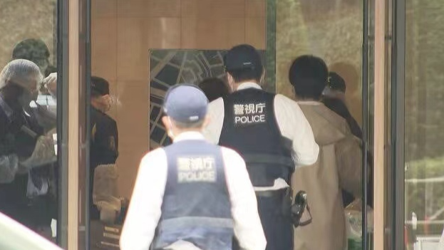 5日本人持刀入室抢劫2中国人，一强盗在缠斗中受伤死亡