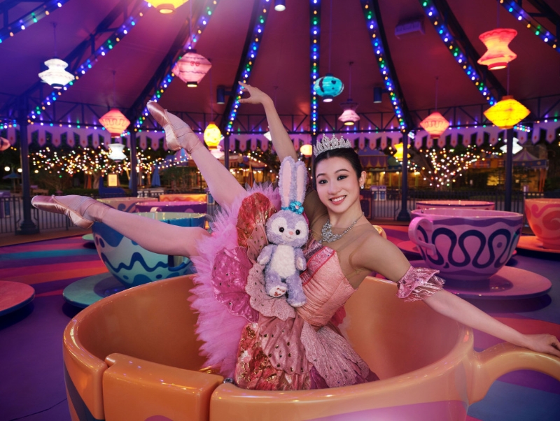 剧目以StellaLou为主角，故事讲述这只热爱芭蕾舞的小萌兔， 一直梦想能踏上百老汇的舞台翩翩起舞。