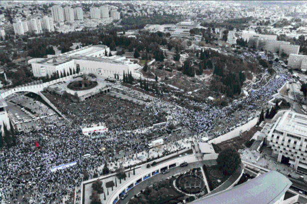 以色列國內的最大工會發起了全國性罷工，大規模抗議活動急劇升級。美聯社