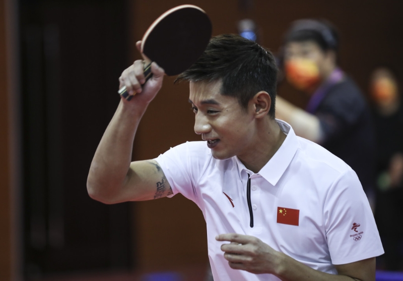 张继科，1988年2月16日出生于山东省青岛市，中国男子乒乓球队运动员，世界冠军，奥运冠军。 新华社