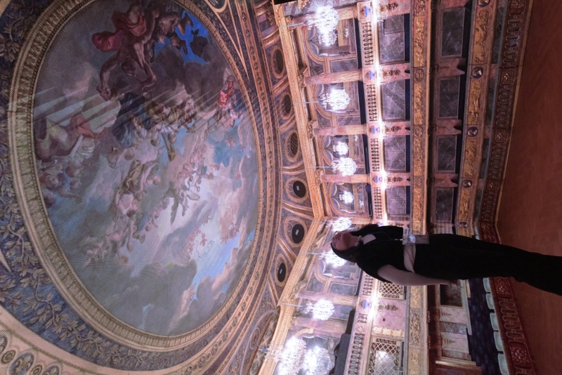 让观众在短短数小时便能了解凡尔赛宫从17世纪到现今的历史。 褚乐琪摄