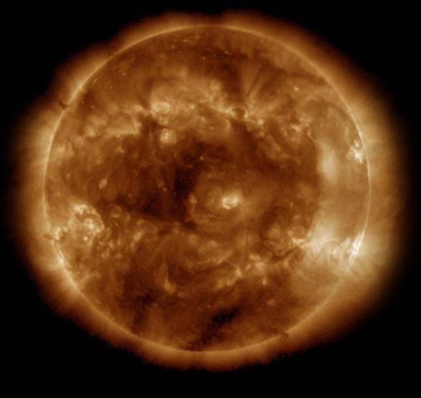 风云三号E星空间极紫外望远镜观测到的太阳影像