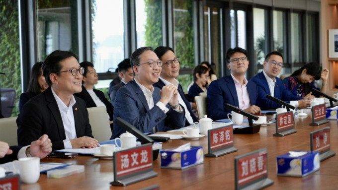林定国昨访深圳两法院，争取“港资港法”扩至大湾区