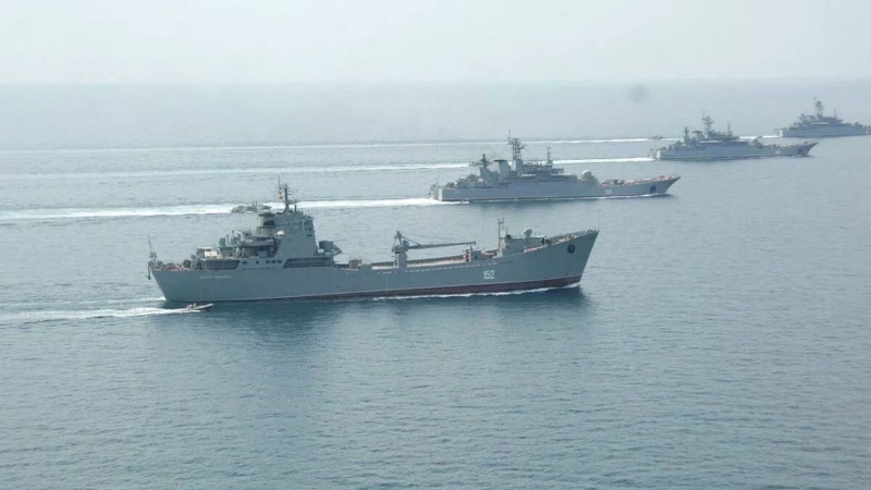 俄海军登陆舰编队