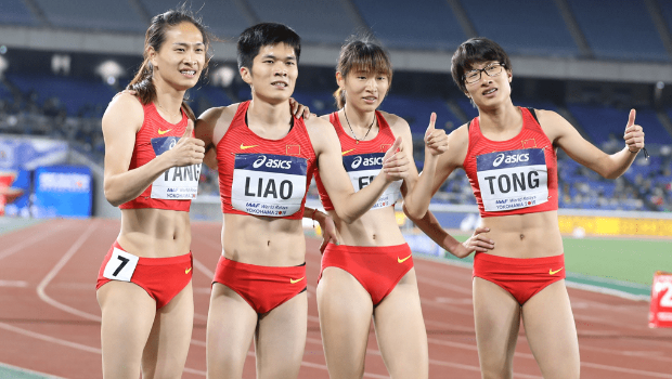 2019年在日本横滨举行的世界接力赛女子4X400米接力B组决赛中，中国选手廖梦雪（左二）、伏娜（右二）、童曾欢（右一）和杨会珍。