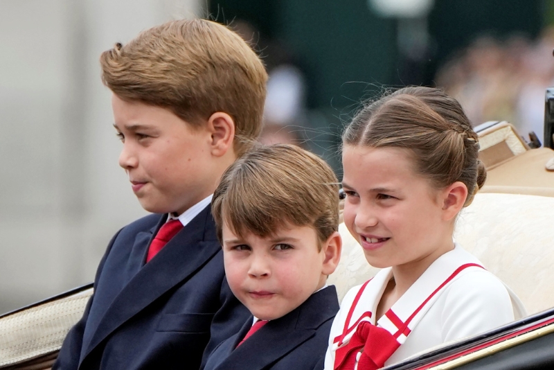 外媒指出，一直到学会「礼貌交谈」之前，乔治王子、夏洛特公主、路易王子不能在重要节日上与父母同桌吃饭。