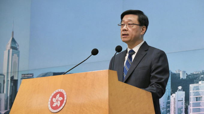 李家超表示，本届论坛适逢共建「一带一路」倡议10周年，又是香港在疫情后首次以全实体形式举办，意义重大。