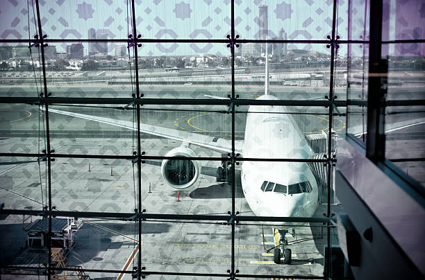 迪拜是中东重要城市，机场平日有许多乘客转机。