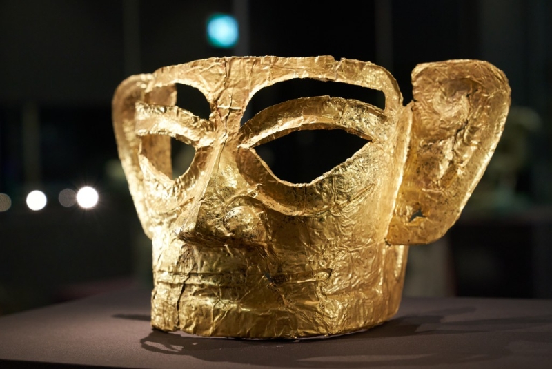 金面罩。香港故宫文化博物馆