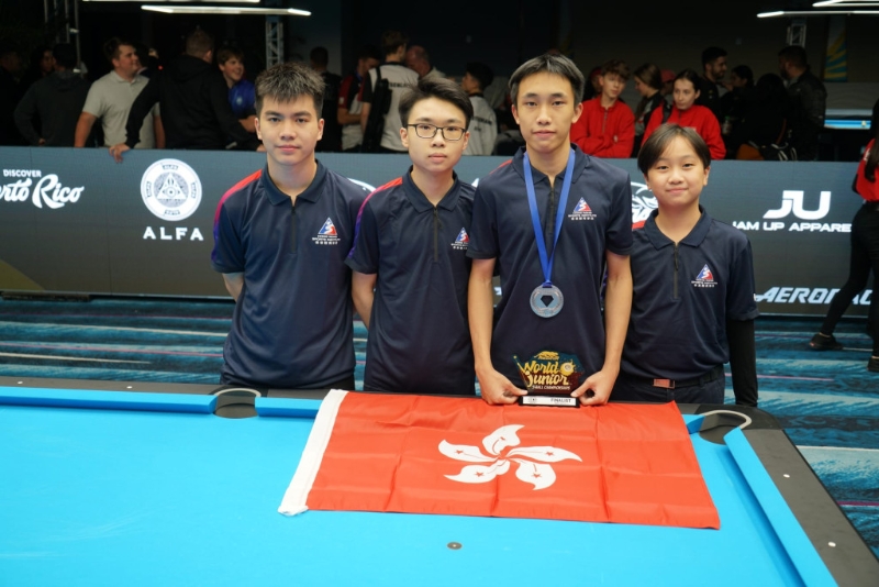 香港青少年球手如果想在晚上8时后留在桌球室，需要申请豁免。 香港乒乓球总会图片