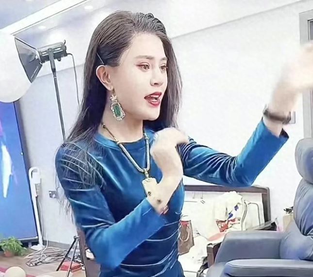 罗大美当日被熟人绑架后杀害。