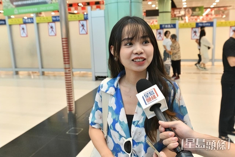 首次来港即日游的深圳游客钟小姐打算在港逛街、购物及游览太平山。