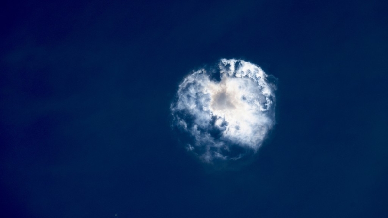 SpaceX星舰超重型助推器意外爆炸