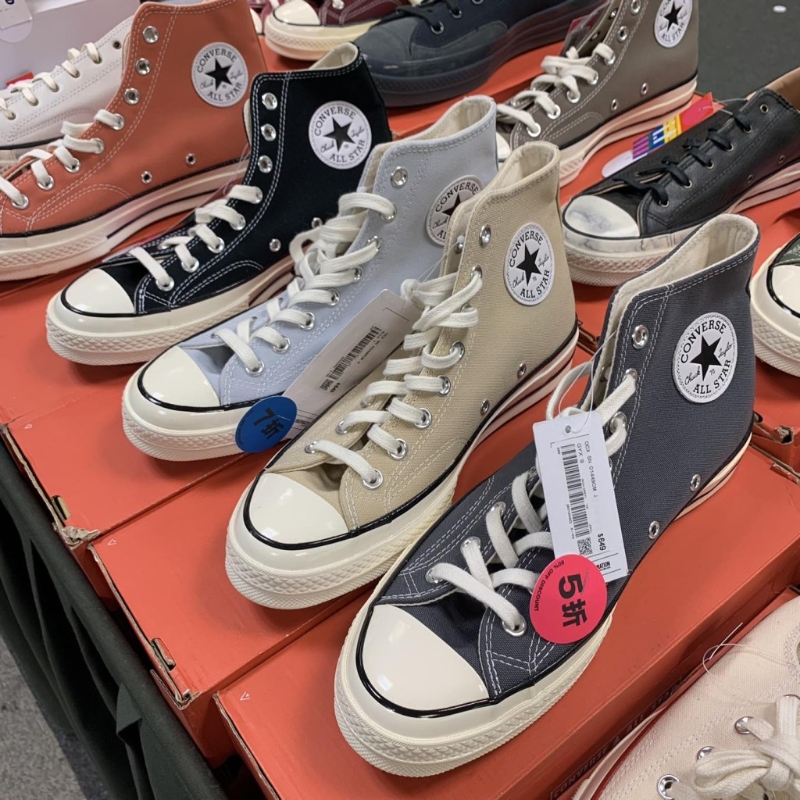 Converse（图片来源：Harbour City Bazaar）