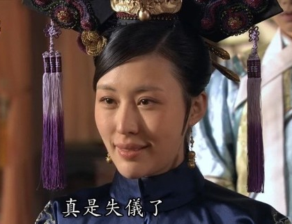 现年42岁的田朴珺（右）为内地女星，曾在《后宫甄嬛传》中饰演敦亲王福晋一角。