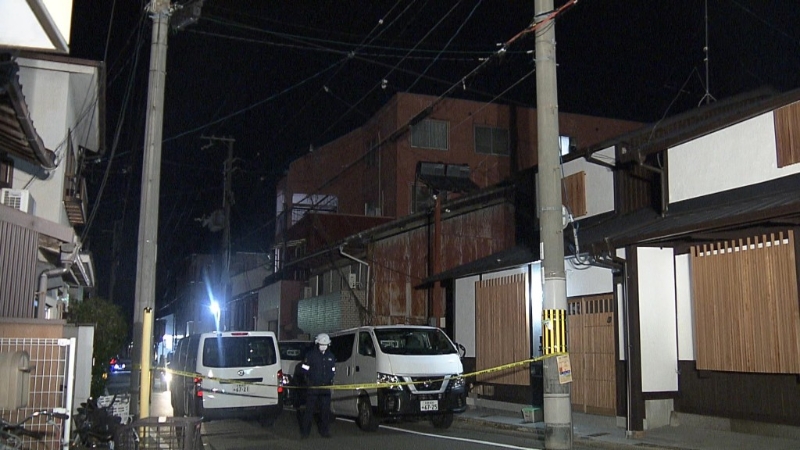京都一名8旬老翁被杀，警方到场调查。网上图片
