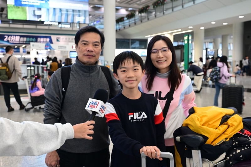 孙家一行3人到上海游玩，因疫后已到数个地方旅行，且感觉上海机票和酒店等物价相对日台便宜。