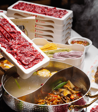 八合里牛肉火锅是知名的连锁 潮汕非遗牛肉火锅店。