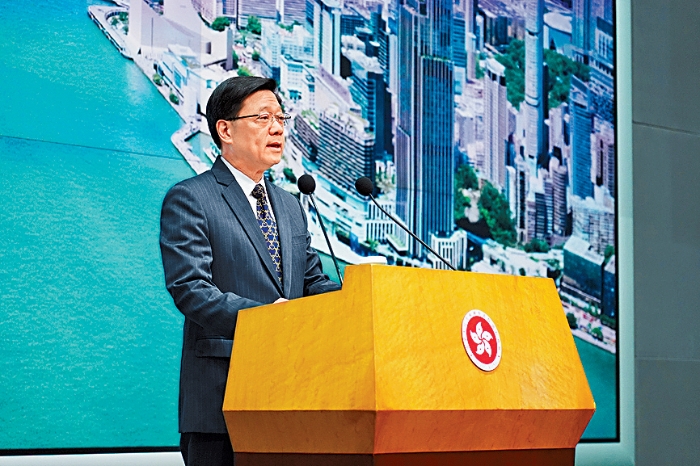 特首李家超表示，可在短时间内与深圳达成共识，显示港深合作无间。