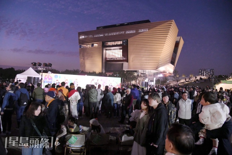 研究料香港明年入境访客总量将恢复至2018年水平。 资料图片