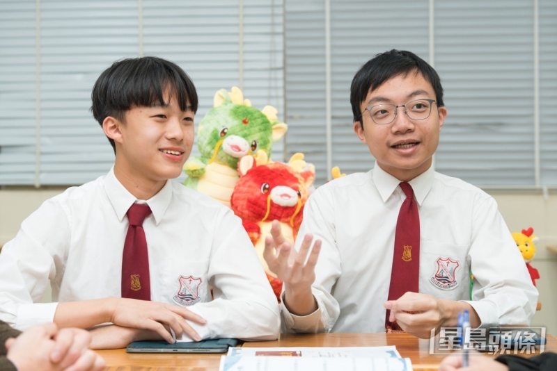 左起：香港邓镜波书院学生、项目总监关晓隆同学，项目副总监利景希同学。