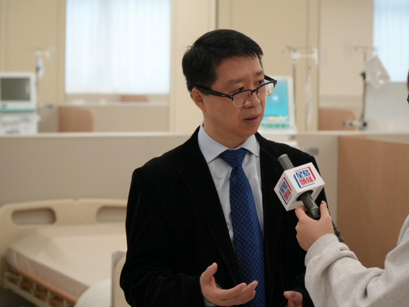 深圳沃美医疗集团医疗事业部总院长赵文教授。