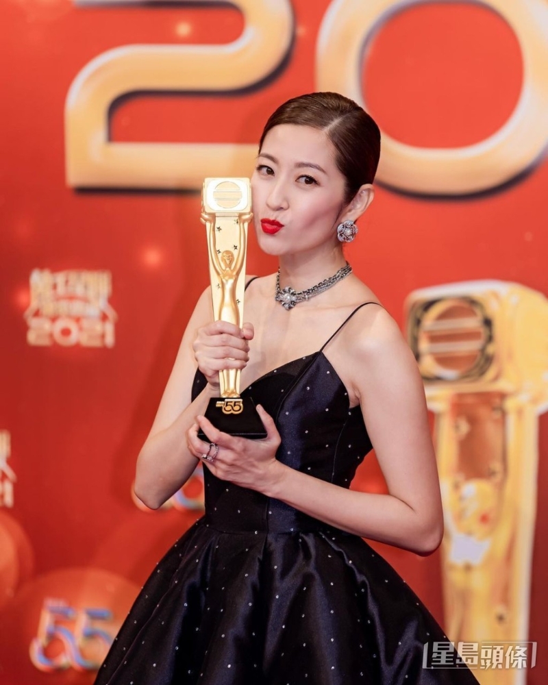 陈自瑶近年演技受肯定，在内地亦很有市场。