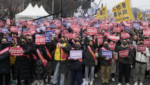 韩国医生罢工潮