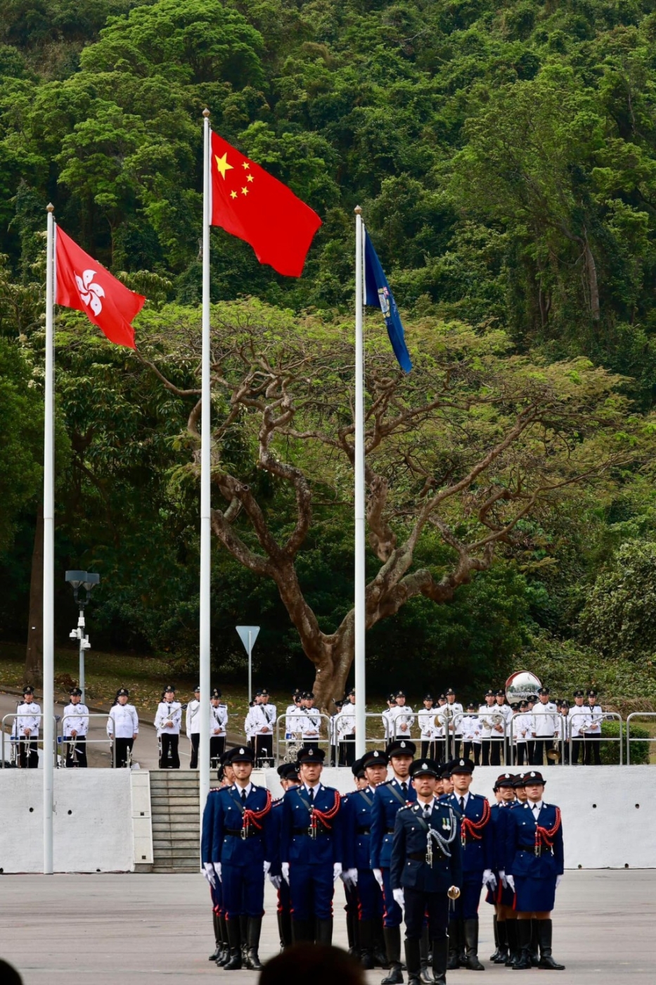 警察学院举行的升旗仪式