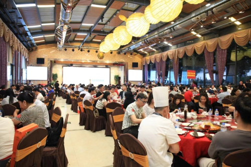 数百位粤港澳大湾区餐饮界人士及美食爱好者