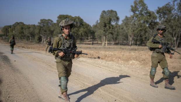 以巴冲突｜哈马斯伏击以军装甲运兵车，8名以色列士兵丧生