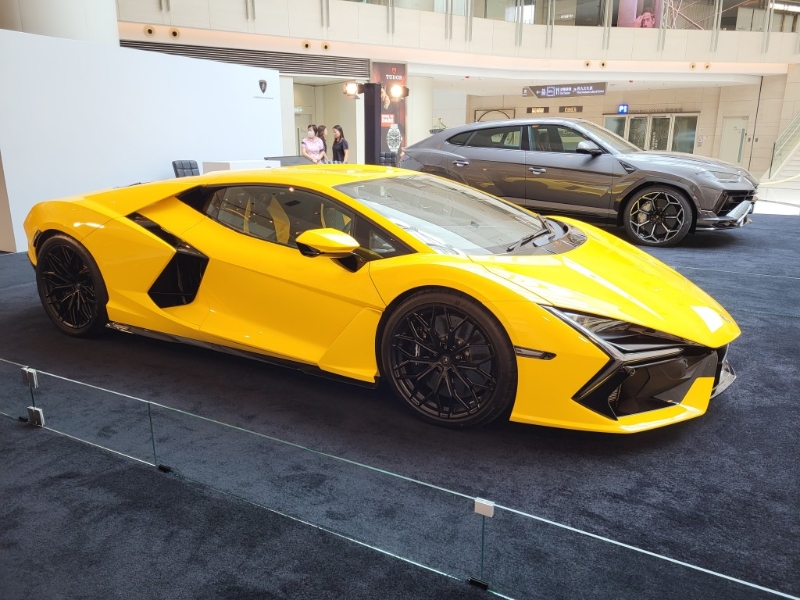 兰博基尼Lamborghini Revuelto香港首展