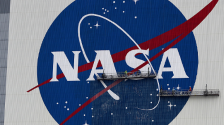 美媒：太空垃圾砸穿房屋，NASA被起诉赔偿全部损失